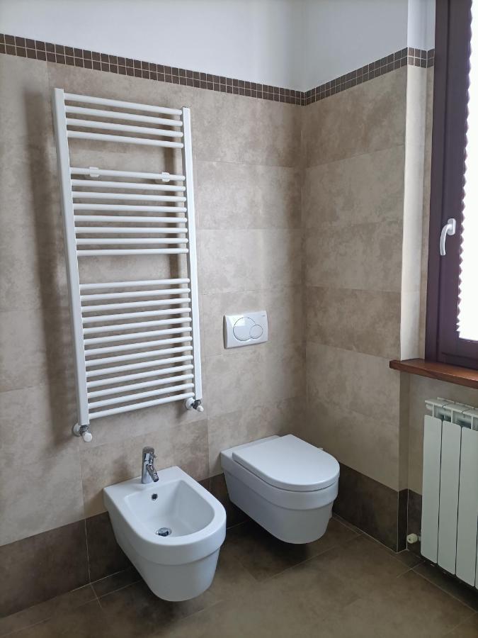 Casa Emilia - Appartamento Per Vacanze - Foligno Zewnętrze zdjęcie