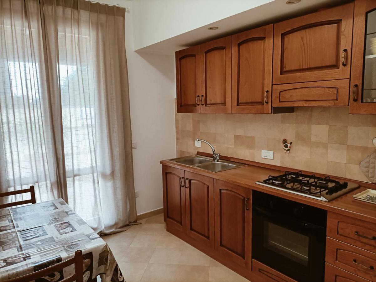 Casa Emilia - Appartamento Per Vacanze - Foligno Zewnętrze zdjęcie